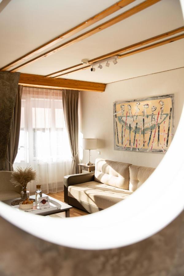 Kinty Melynojo Karpio Namas B&B 외부 사진