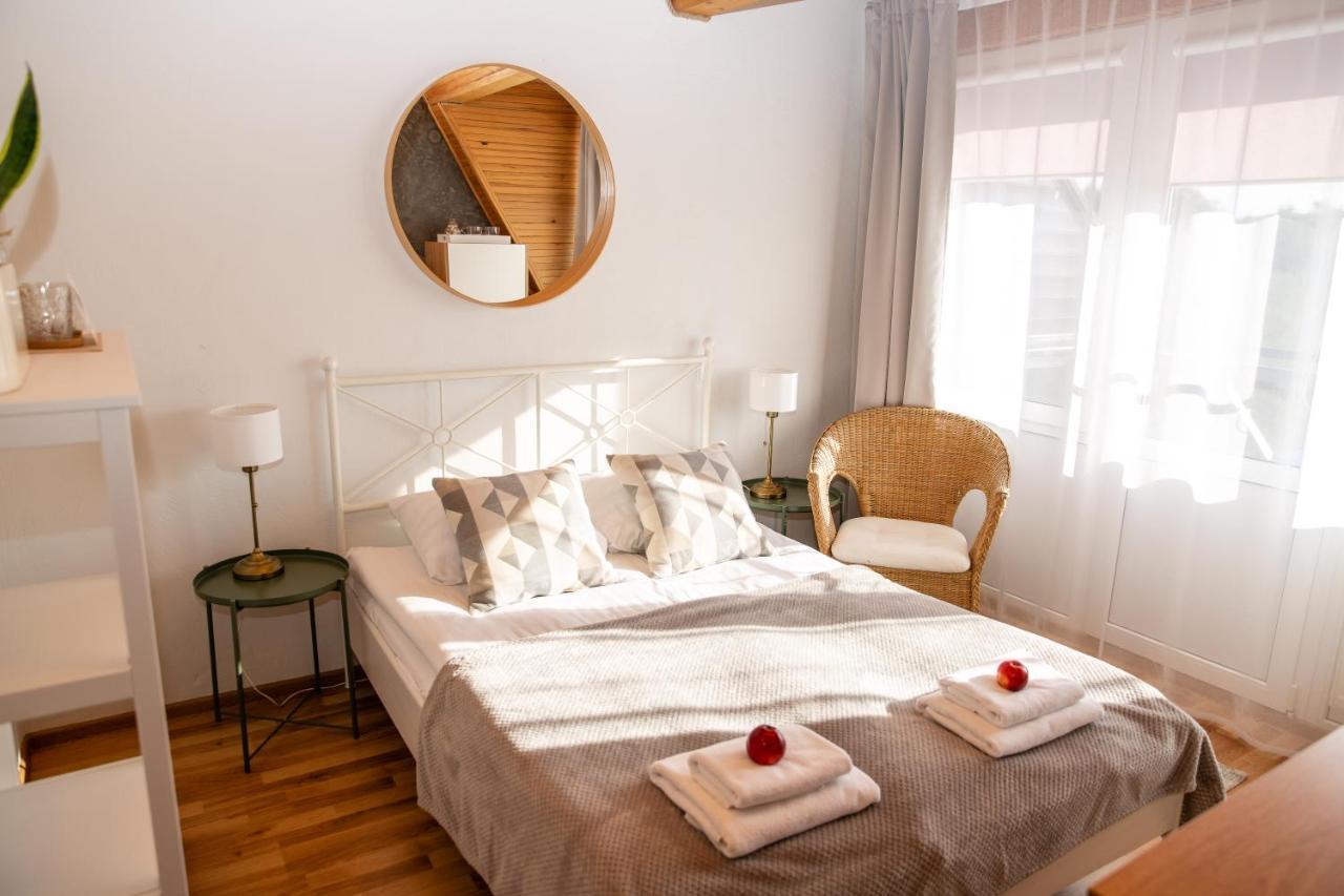 Kinty Melynojo Karpio Namas B&B 외부 사진