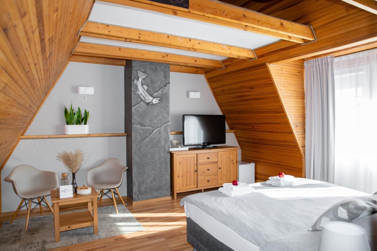 Kinty Melynojo Karpio Namas B&B 외부 사진